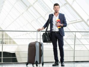 How to Start a New Travel Blog: A Comprehensive Guide for Adventurers