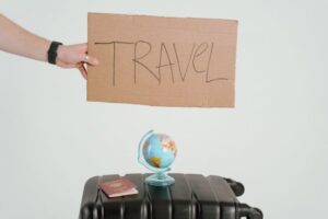 How to Find Last-Minute Travel Deals in the UK